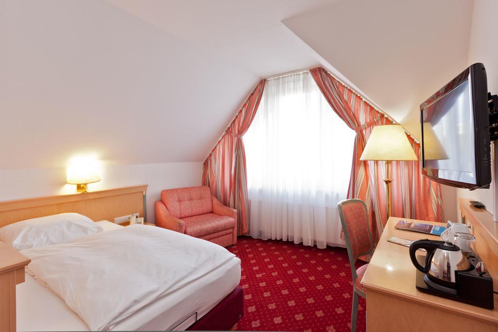 Hotel Für Dich Waren  Habitación foto